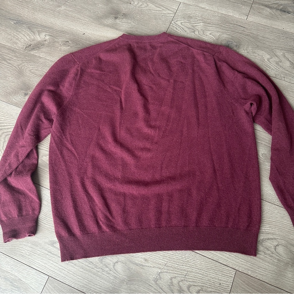 Club Room Cashmere Men's Burgundy Sweater size XL - Picture 3 of 8